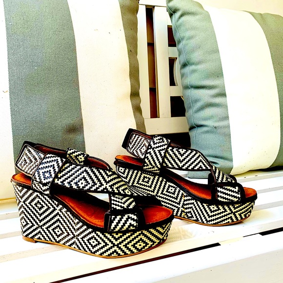 Lucky Brand Shoes - Lucky Brand Sandals